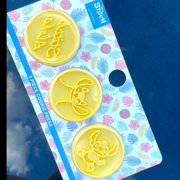 🆕 Disney Stitch & Angel (Lilo & Stitch) 3-Piece Character Cookie Press Set - Picture 2 of 6